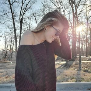 Meet your Posher, Krystal